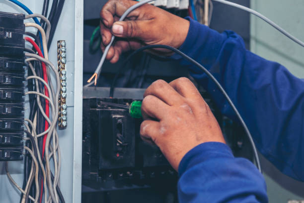 Best Local Electrician Companies  in West Lafayette, IN